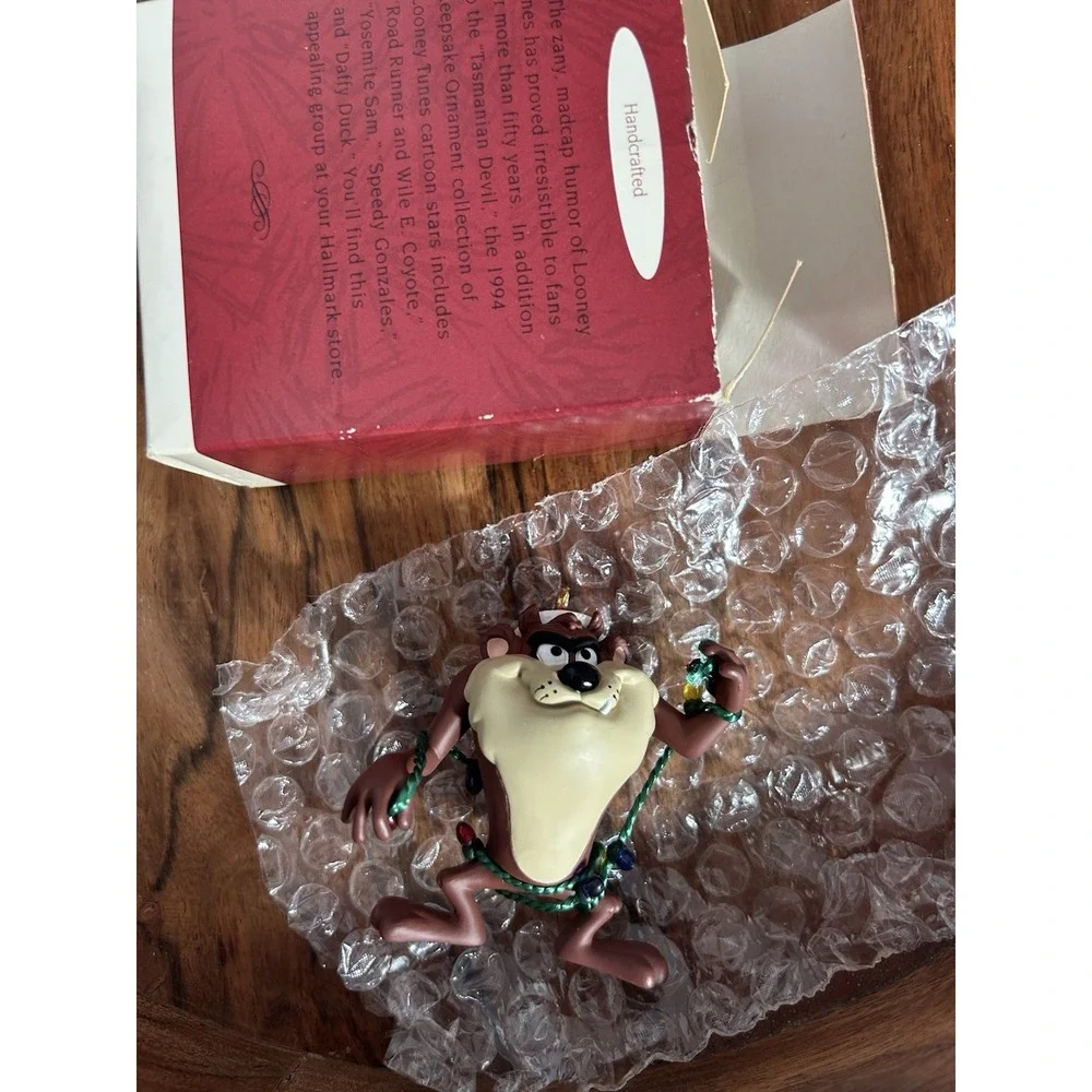 1994 Hallmark‎ Keepsake Christmas Ornament TASMANIAN DEVIL Vtg Looney Tunes Taz